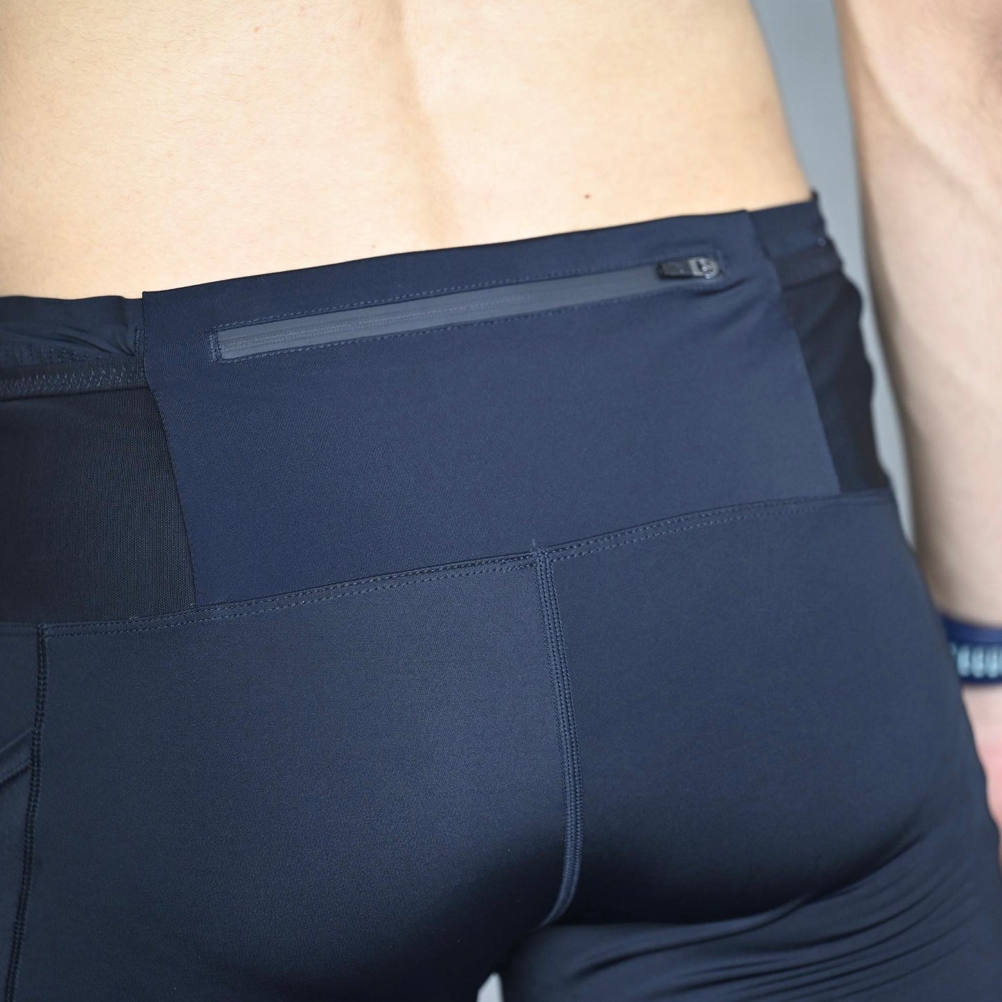 AKIV 2-in-1 Multi-Pocket Pro Tights Unisex | For Road Running AKIV 2合1多功能 Pro 緊身褲男女款 | 路跑