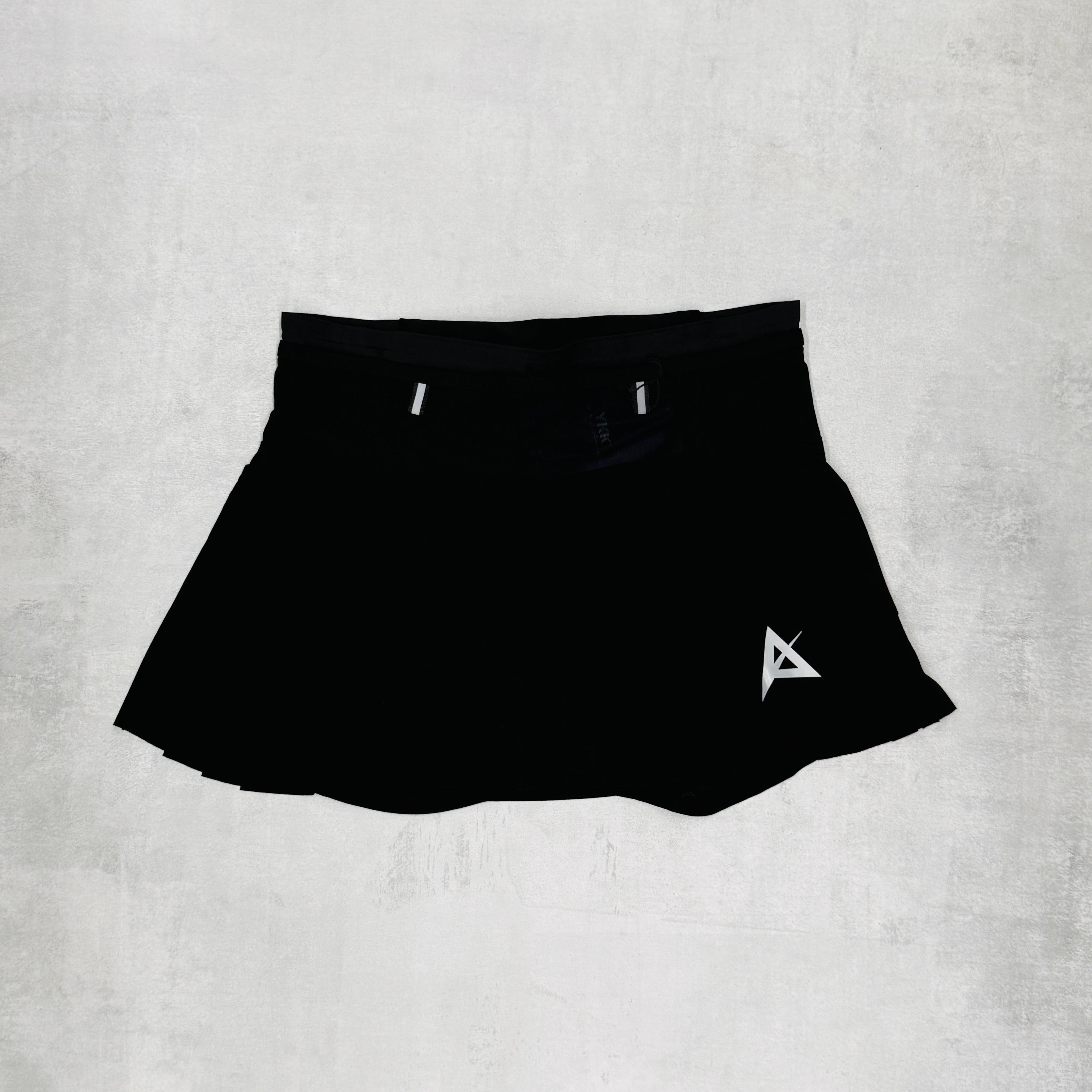 AKIV 2 in 1 Motion Pleat Skort | Black
AKIV 2 in 1 百褶裙褲 | 黑色