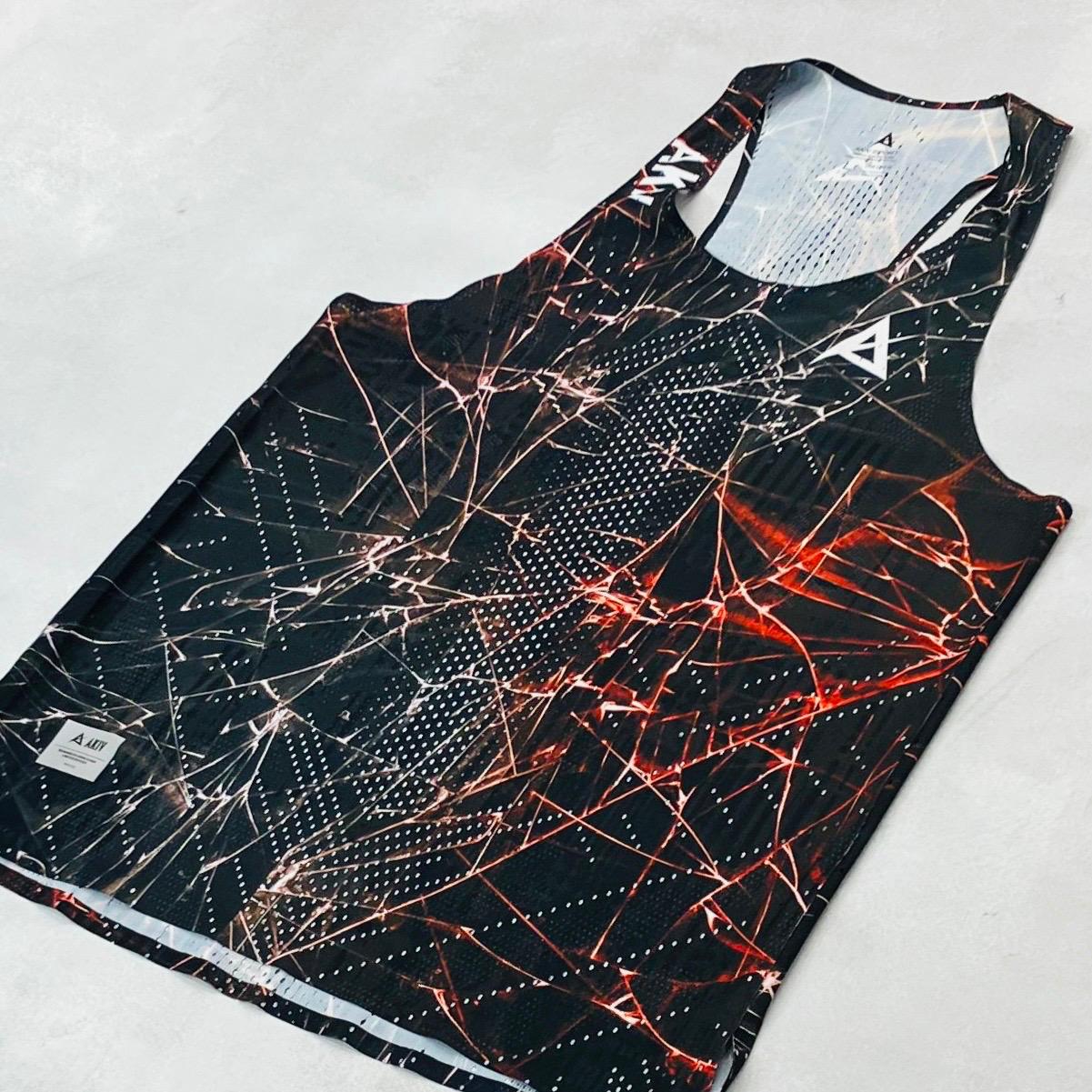 AKIV AeroPro Singlet Unisex | City Shatter
AKIV 空力競速背心男女款 | 城夜裂紋跑