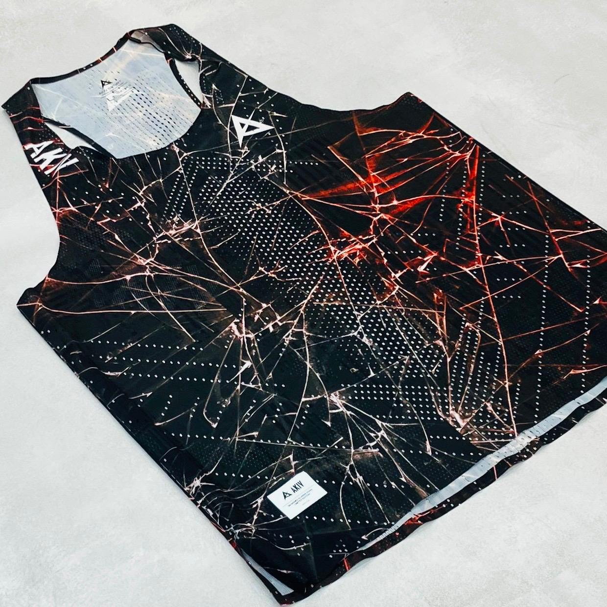 AKIV AeroPro Singlet Unisex | City Shatter
AKIV 空力競速背心男女款 | 城夜裂紋跑