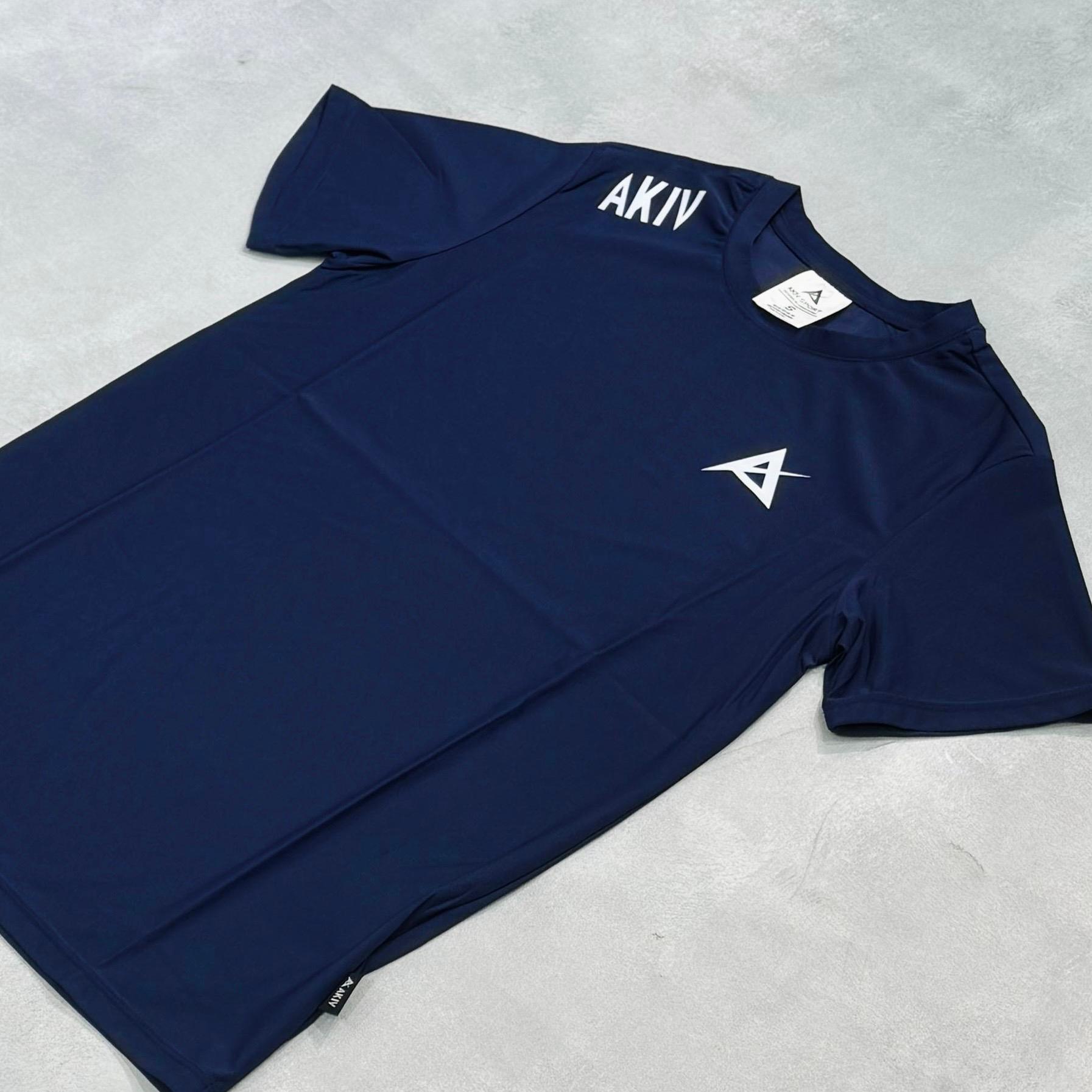 AKIV Chill Touch Quick Dry Tee | Navy Blue
AKIV 冰涼觸感跑步T恤 | 藍色