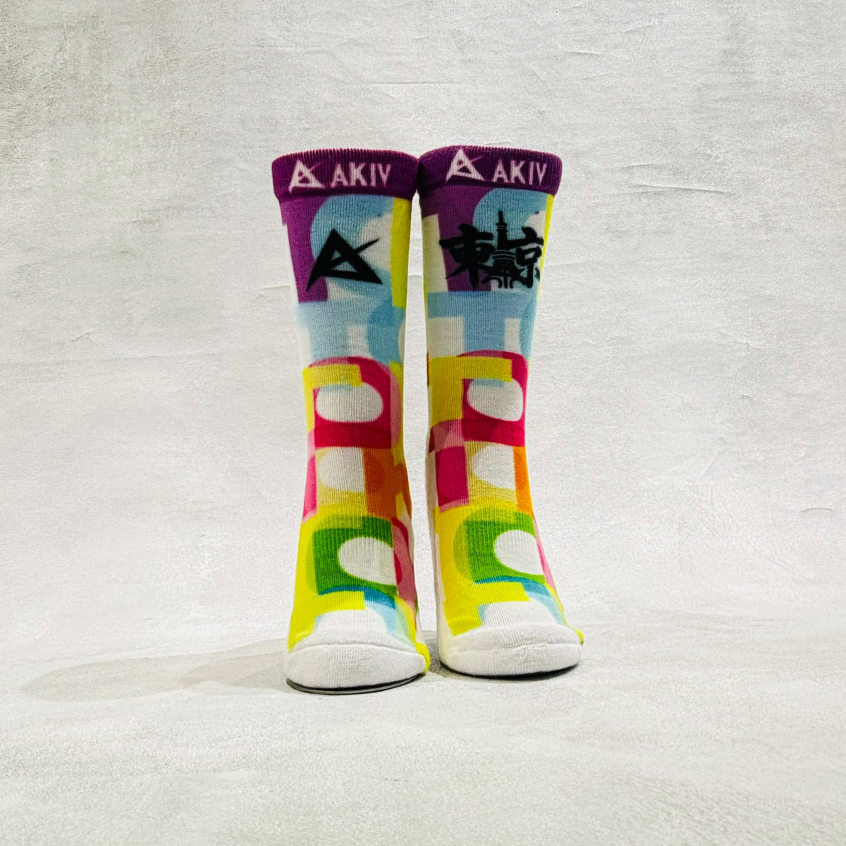 AKIV High-Cut Coolmax Light Cushion Running Socks Unisex | Free Size | Tokyo Neon
AKIV 高筒Coolmax輕氣墊跑步襪男女款 | 均碼 | 東京霓彩