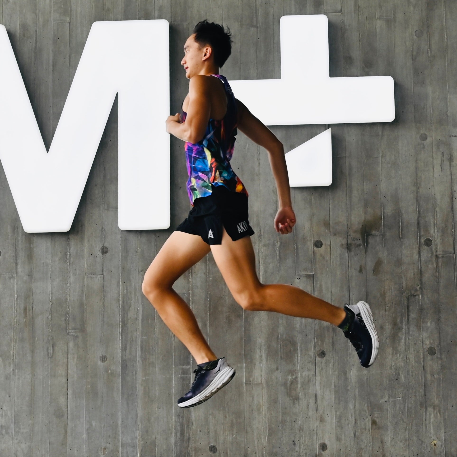 AKIV 精英比賽背心男女款 | 彩鑽