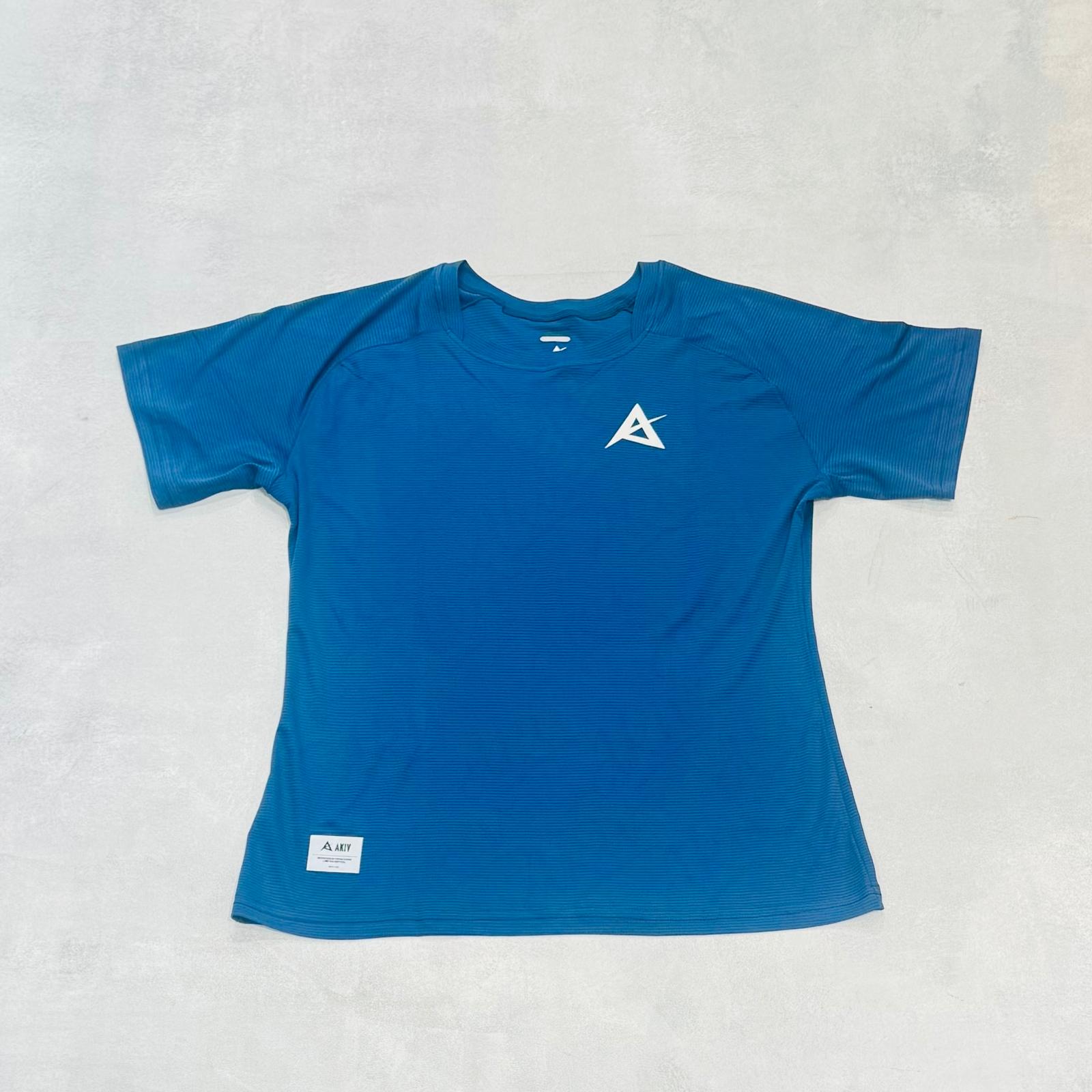 AKIV Hydro Reveal T-Shirt Unisex | Dark Blue
AKIV 遇水顯影T恤男女款 | 深藍色
