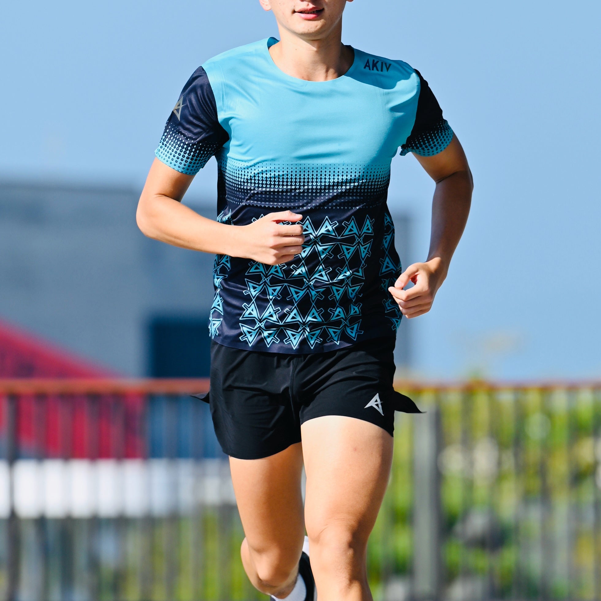 預訂:14-21天發貨 | AKIV 超輕訓練T恤童裝 | 綠色