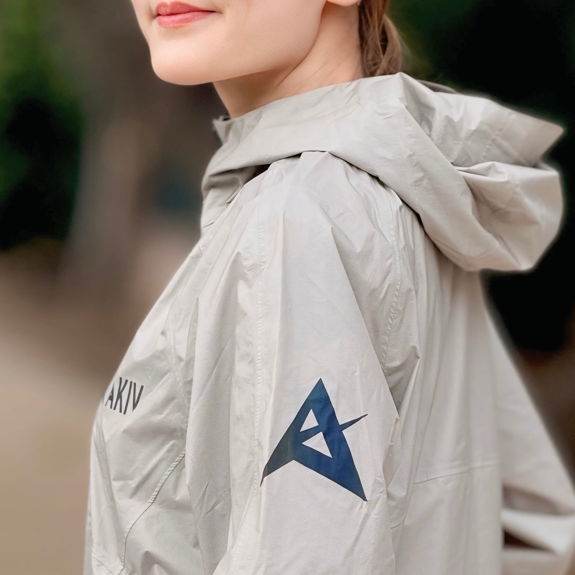 AKIV Stratus 20K Shell Packable Jacket Unisex | Greige