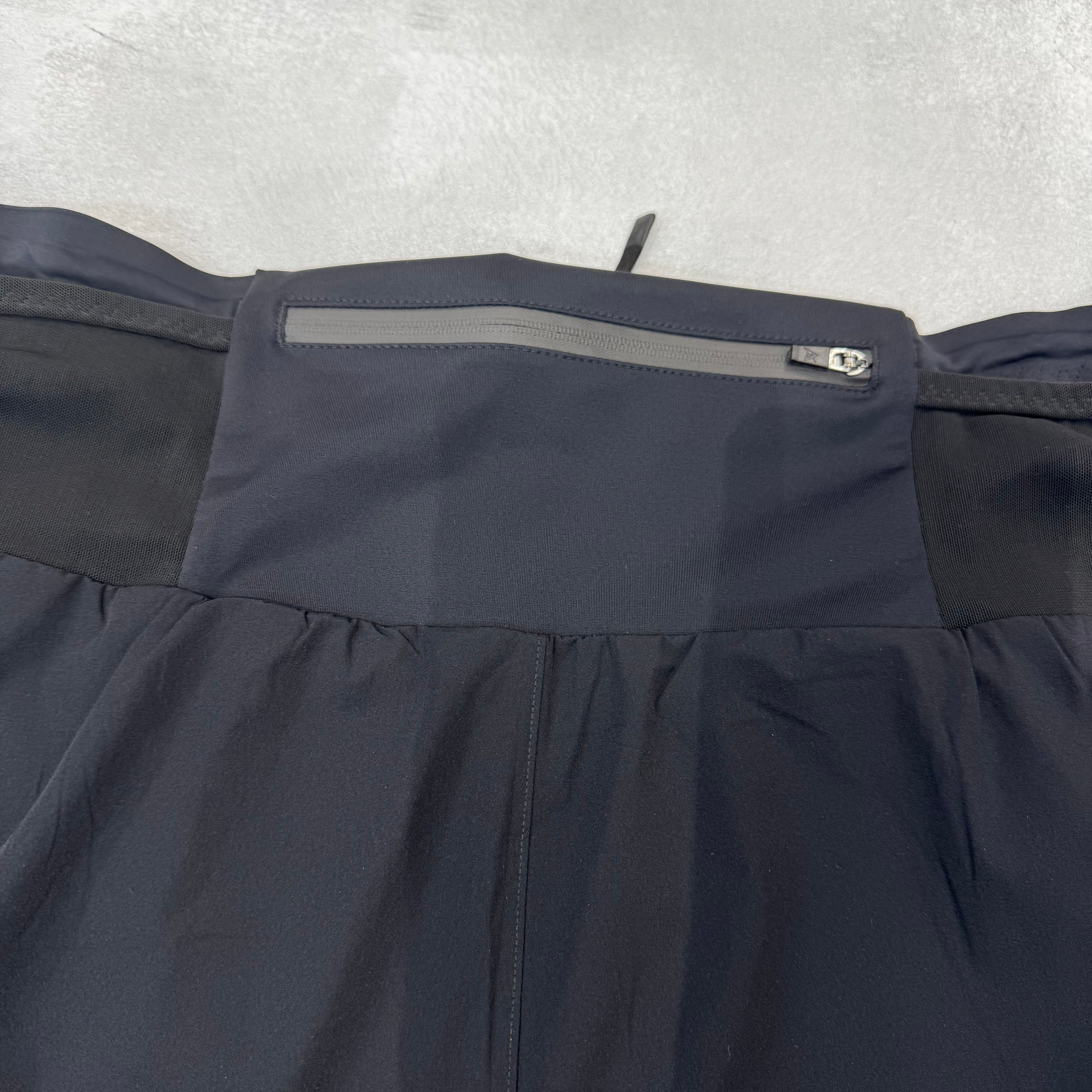 AKIV 2-in-1 Trail Running Shorts Silver Logo Women | Inner Tight | Black