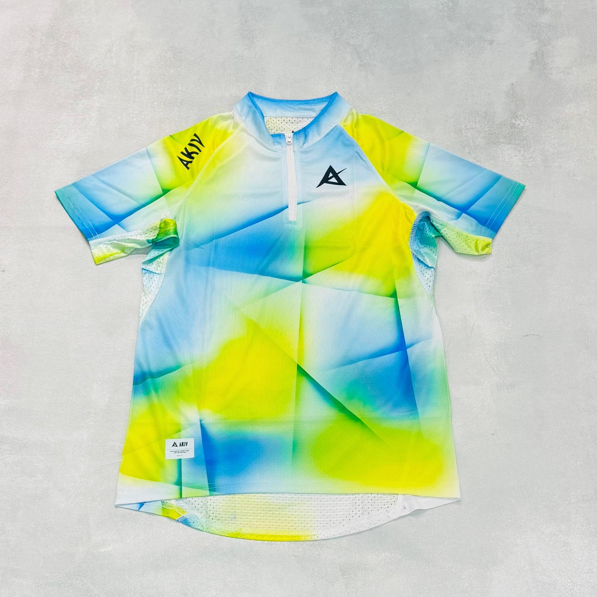 AKIV 3D Orienteering Pro Cut Race Tee | Luminous Ridge
AKIV 3D定向專業 Pro Cut 競速T恤 | 幻光山脊