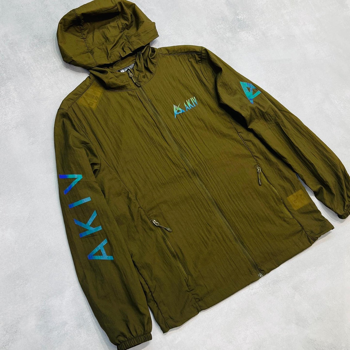 AKIV Running Breathable Waterproof Packable Jacket Unisex | Army Green AKIV跑步透氣防水收納式風褸男女款 | 軍綠色