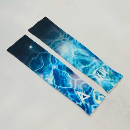 AKIV Lightweight Quick Dry Running Sleeves | Solar System | Blue Galaxy
AKIV 輕盈快乾跑步手袖 | 太陽系列 | 藍色銀河