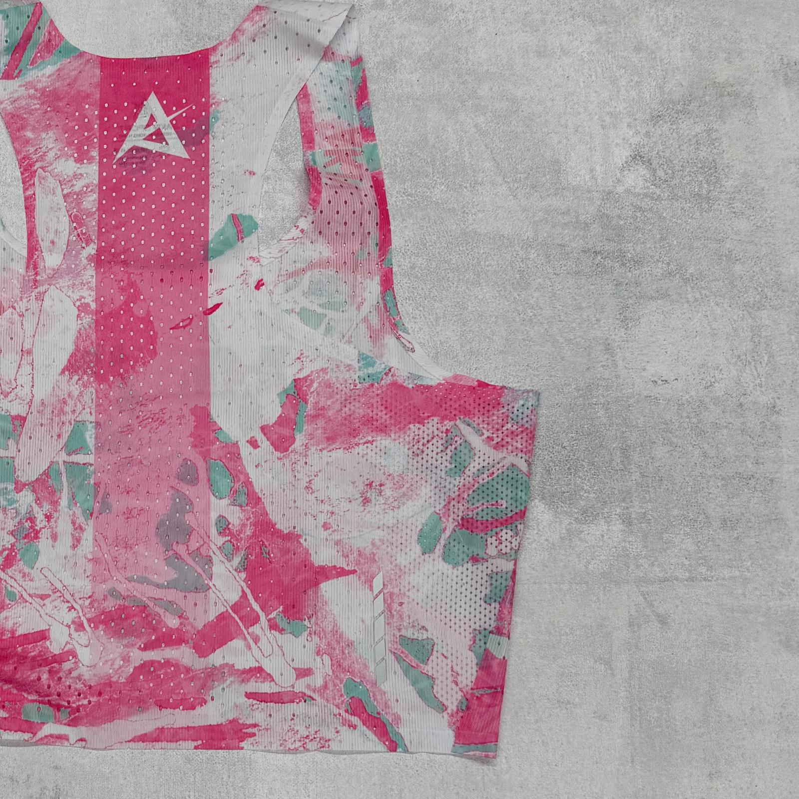 AKIV Elite Top Women | Spring Blossom Dream
AKIV 精英比賽短版背心女裝 | 春櫻醉影