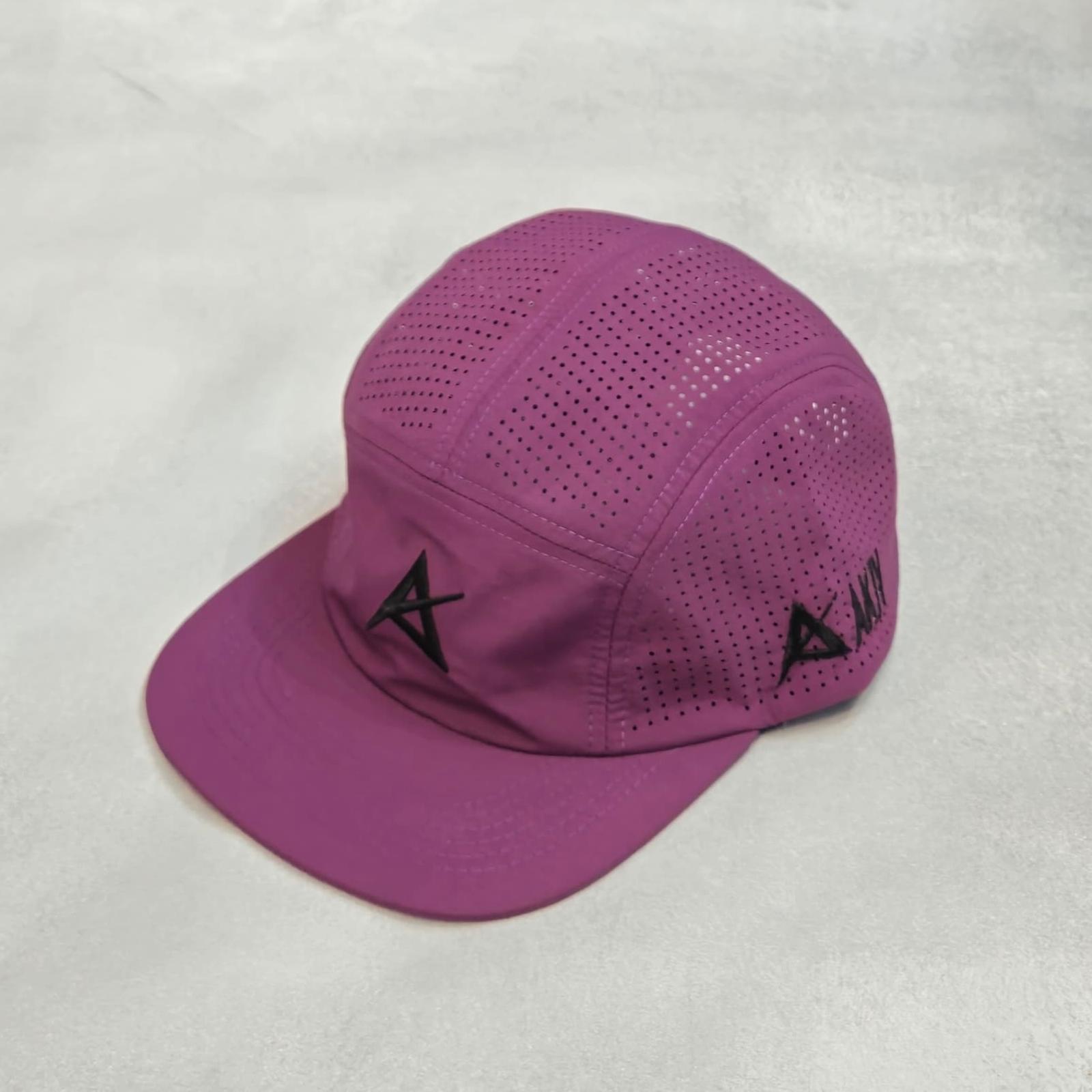 AKIV Running Pro Magic Purple Cap | Embroidery Special Edition
AKIV 輕盈透汗魔幻紫色運動帽 | 刺繡特別版
