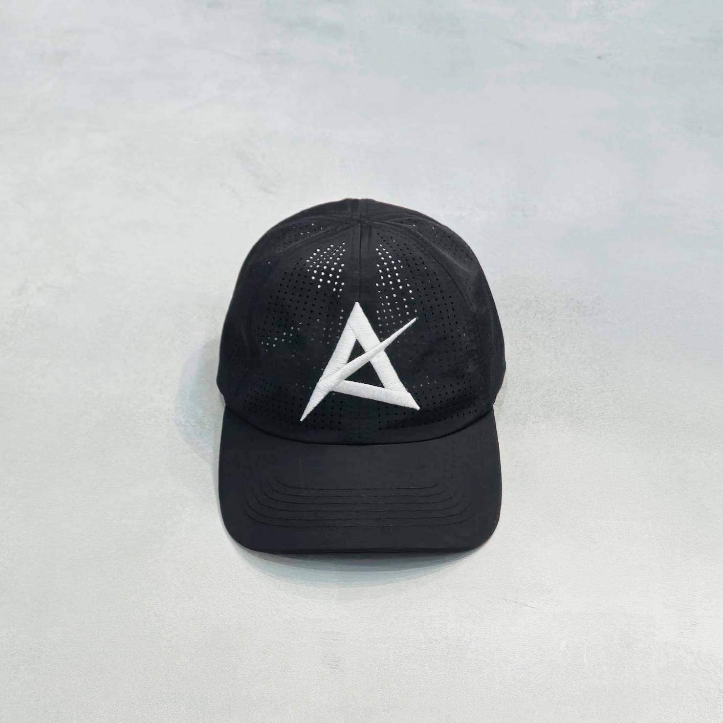AKIV Running Pro Black Cap | Embroidery White A Edition