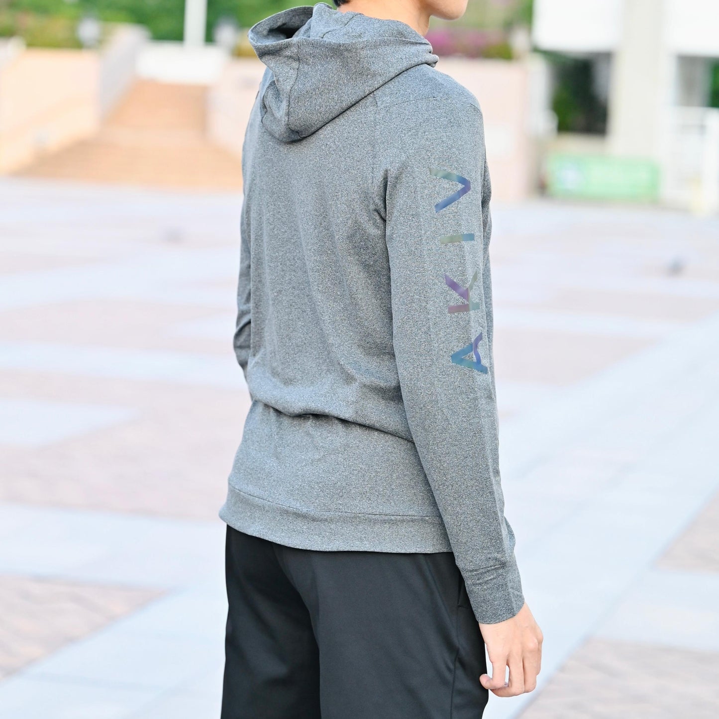 AKIV ProDry Thin Thermal Runner’s Hoodies with Finger Loops Unisex | Grey
AKIV 精英速乾保暖拇指環連帽訓練上衣男女款 | 灰色