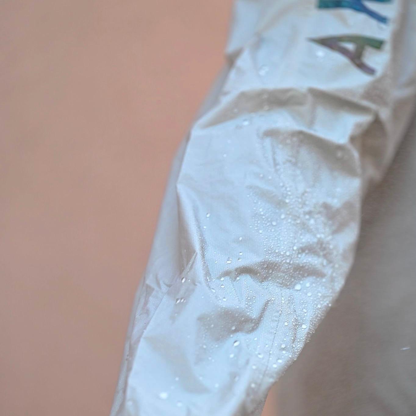 AKIV Stratus 20K Shell Packable Jacket Unisex | Greige
AKIV 雲跡 20K 機能收納式風褸男女款 | 霧灰卡其