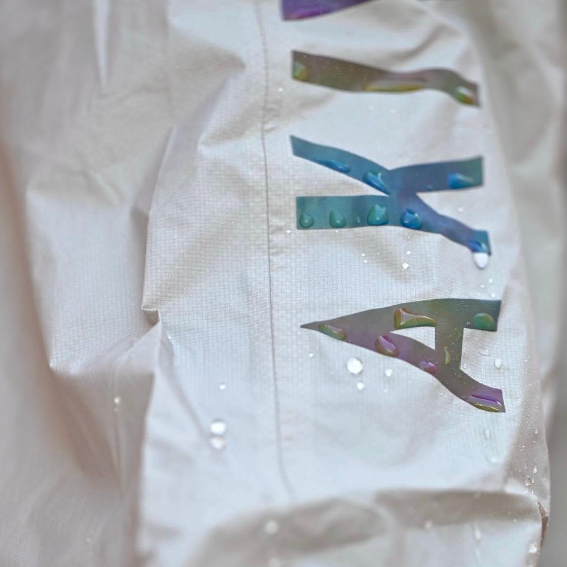 AKIV Stratus 20K Shell Packable Jacket Unisex | Greige
AKIV 雲跡 20K 機能收納式風褸男女款 | 霧灰卡其