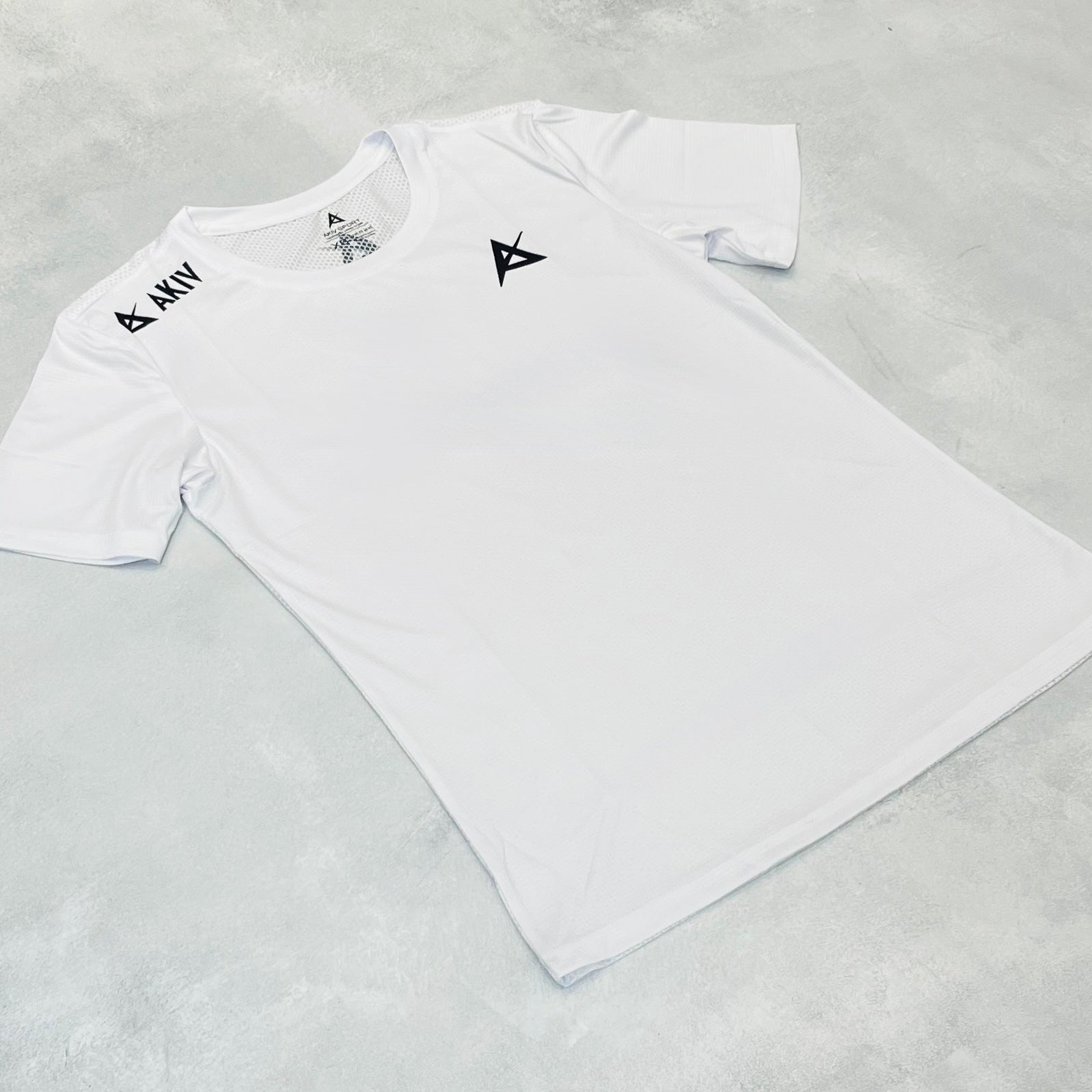 AKIV Ultralight Training T-Shirt Unisex | White
AKIV 超輕訓練T恤男女款 | 白色