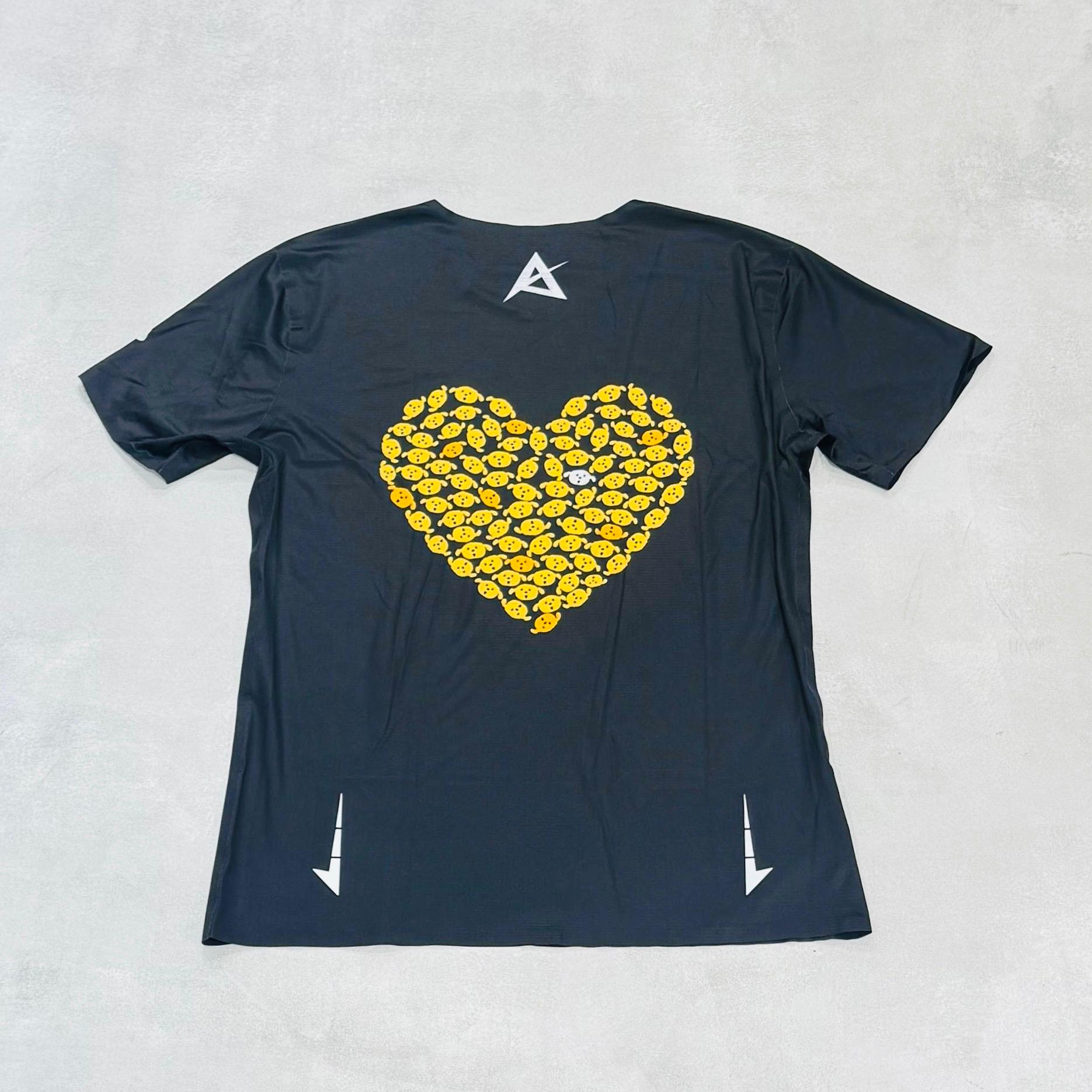 AKIV Ultralight Training Barry Running Tech T-Shirt Unisex | Yellow
AKIV 超輕訓練Barry 跑心技術T恤男女款 | 黃色