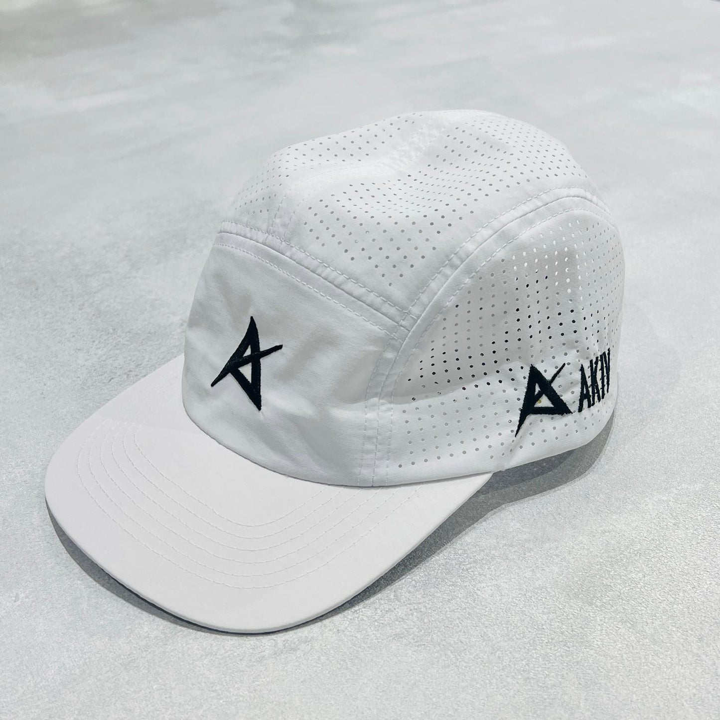 AKIV Running Pro White Cap | Embroidery Special Edition