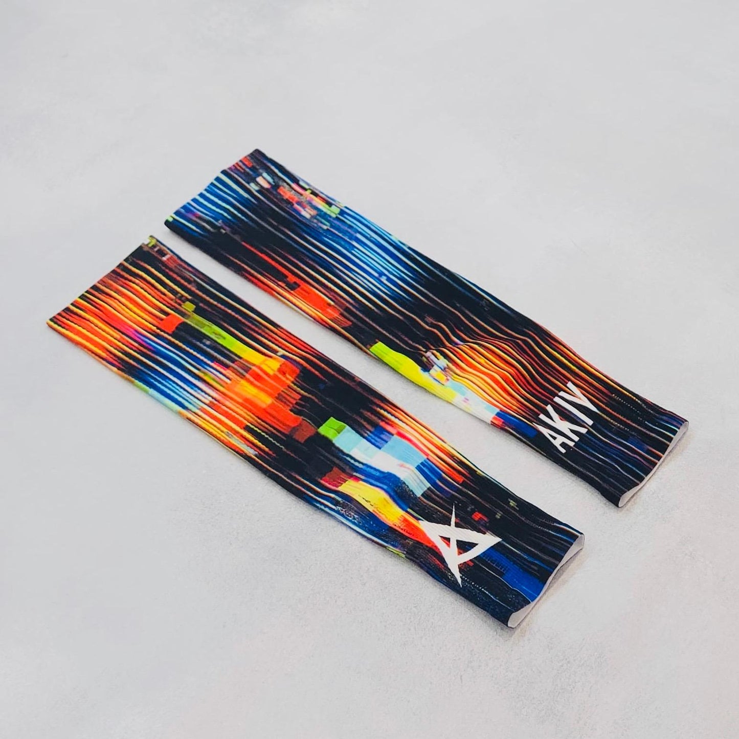 AKIV Lightweight Quick Dry Running Sleeves | Generation X