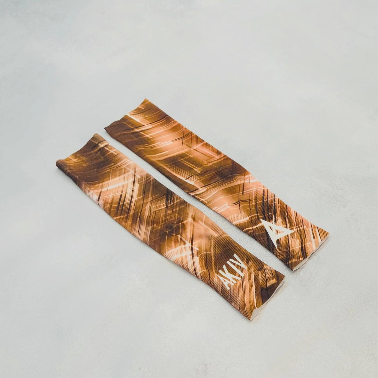 AKIV Lightweight Quick Dry Running Sleeves | Solar System | Venus
AKIV 輕盈快乾跑步手袖 | 太陽系列 | 金星