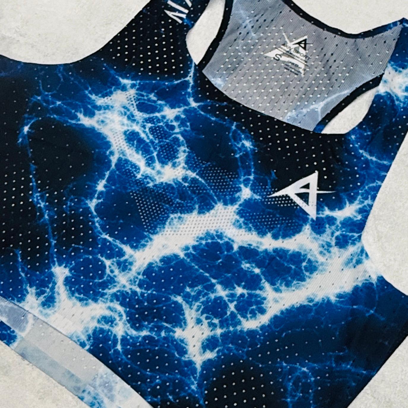 AKIV Elite Top Women | Lightning Blue
AKIV 精英比賽短版背心女裝 | 藍閃電