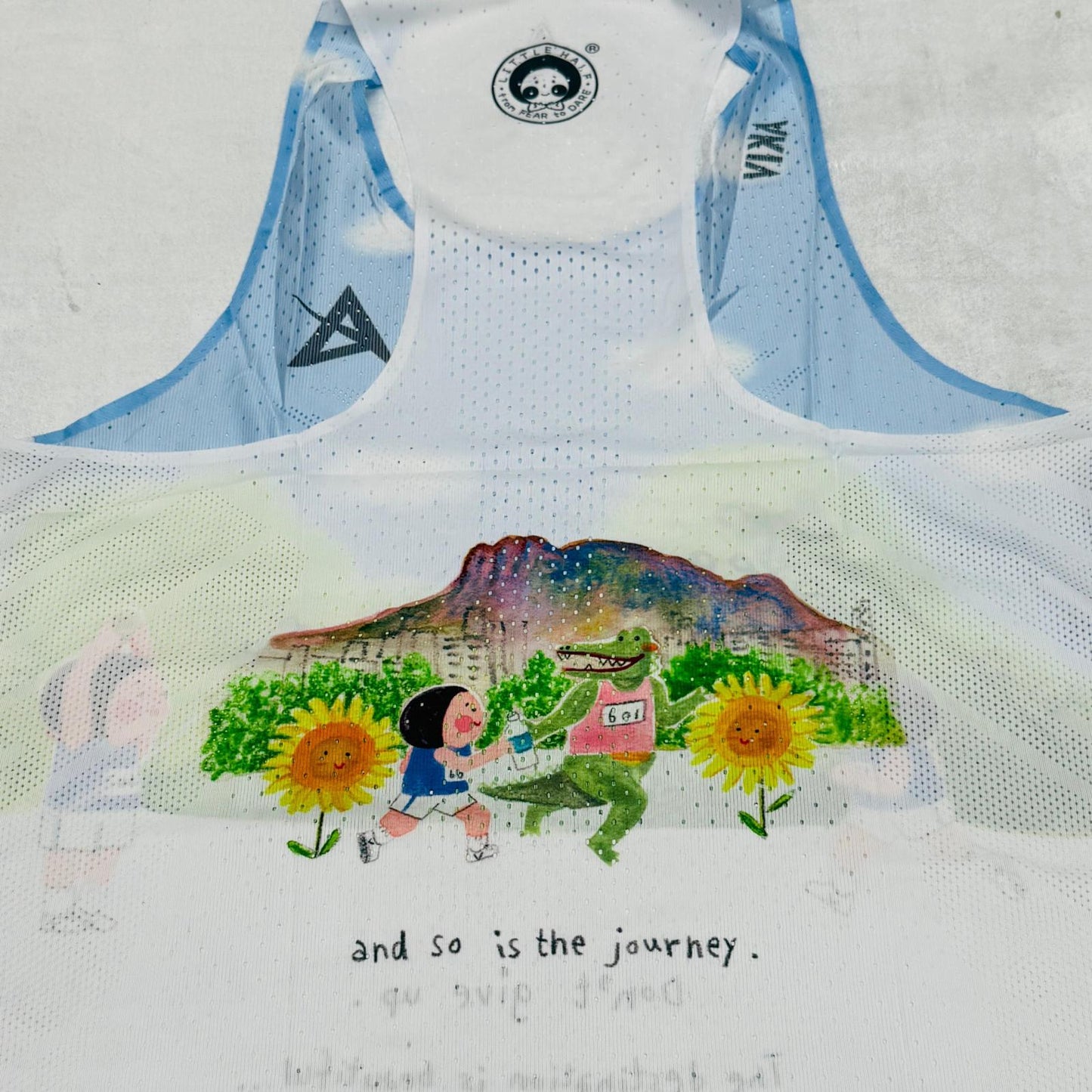 AKIV Elite Singlet Unisex | Little Half
AKIV 精英比賽背心男女款 | 小半