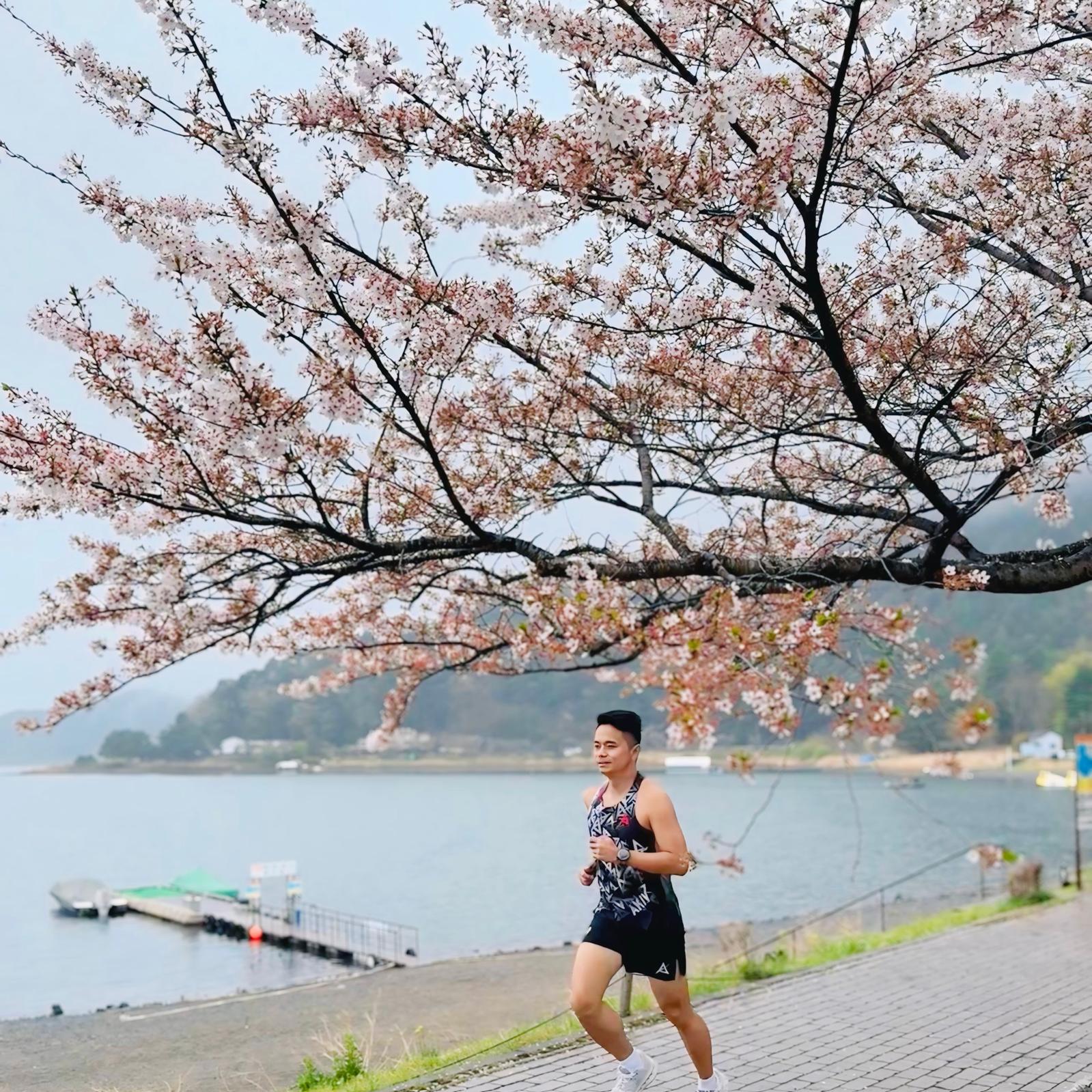 AKIV Elite Singlet Unisex | Black Magic
AKIV 精英比賽背心男女款 | 黑色魔力