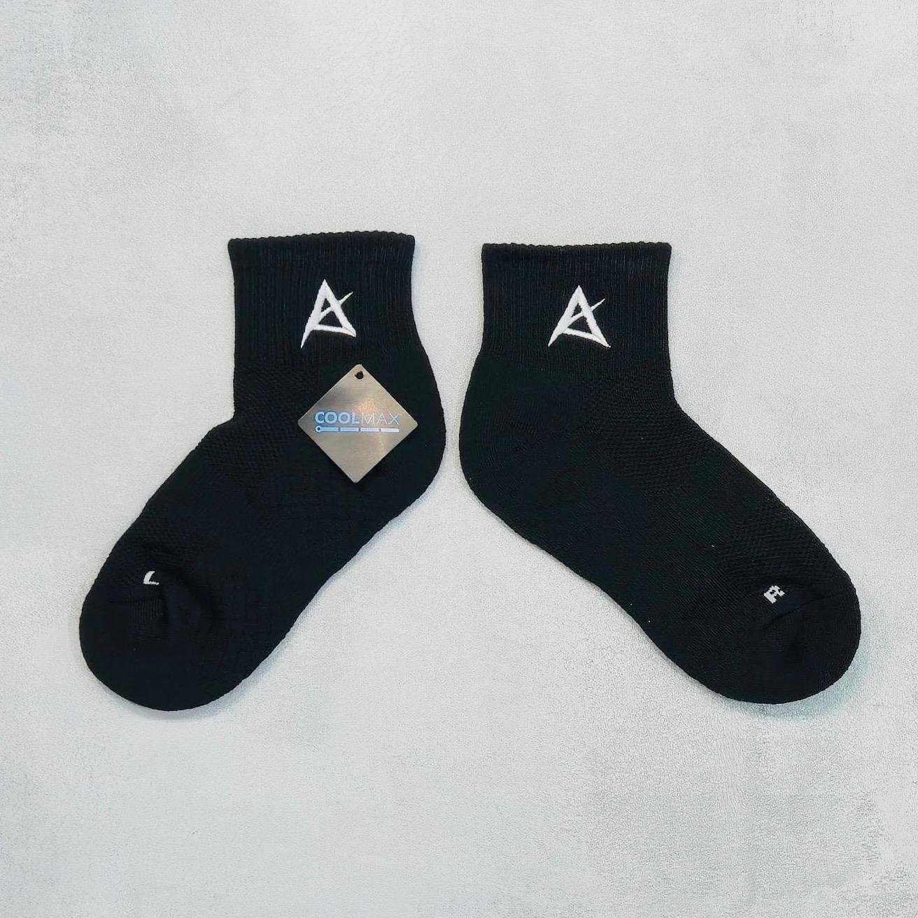 AKIV Mid-Cut Coolmax Running Socks Unisex | Free Size | Black
AKIV 中筒Coolmax跑步襪男女款 | 均碼 | 黑色