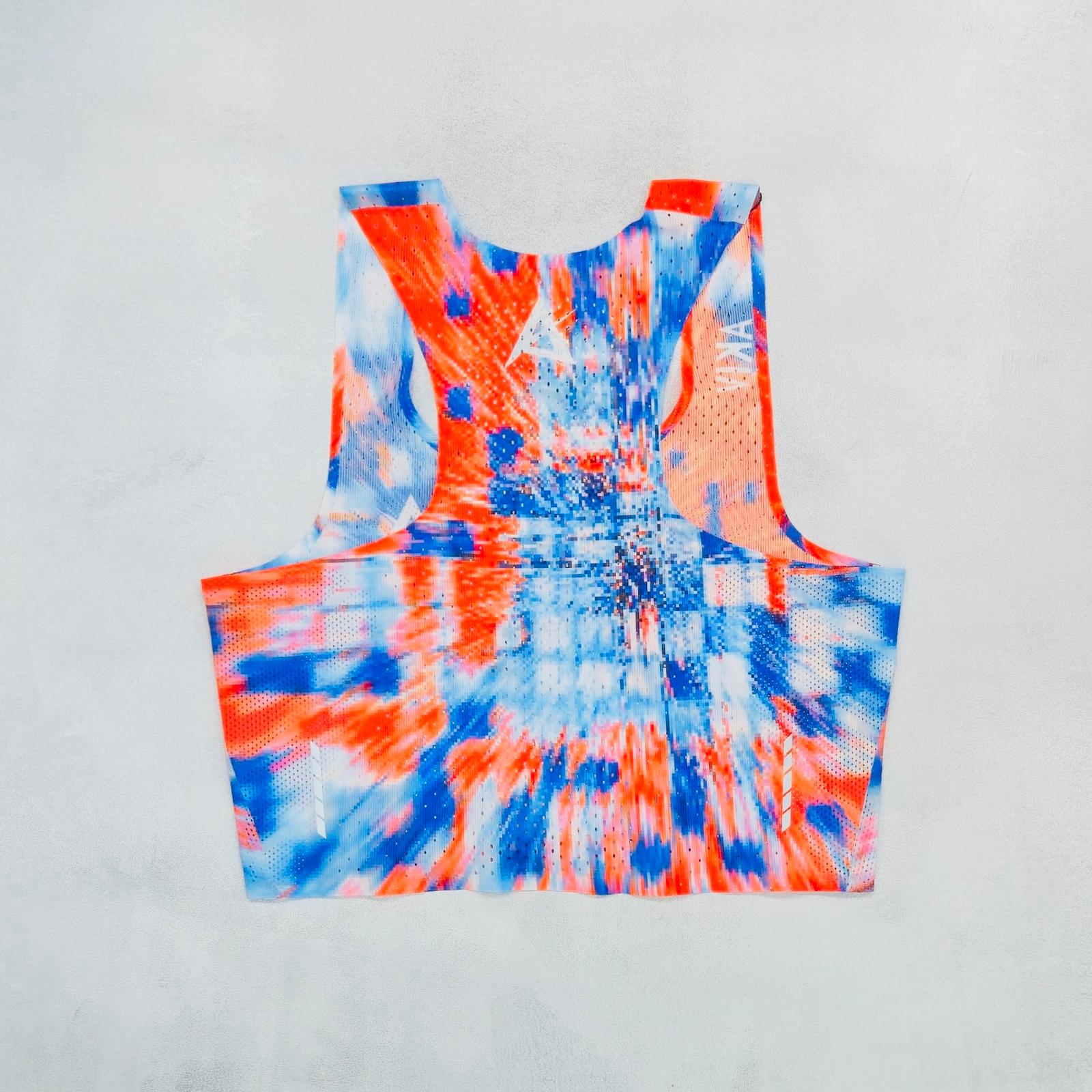 AKIV Elite Top Women | Dynamic Flow
AKIV 精英比賽短版背心女裝 | 立體流影