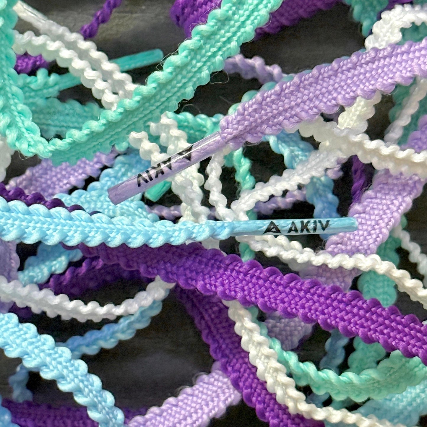 AKIV Running Sawtooth Laces | Aqua Spring
AKIV 跑步鋸齒鞋帶 | 新湖水綠