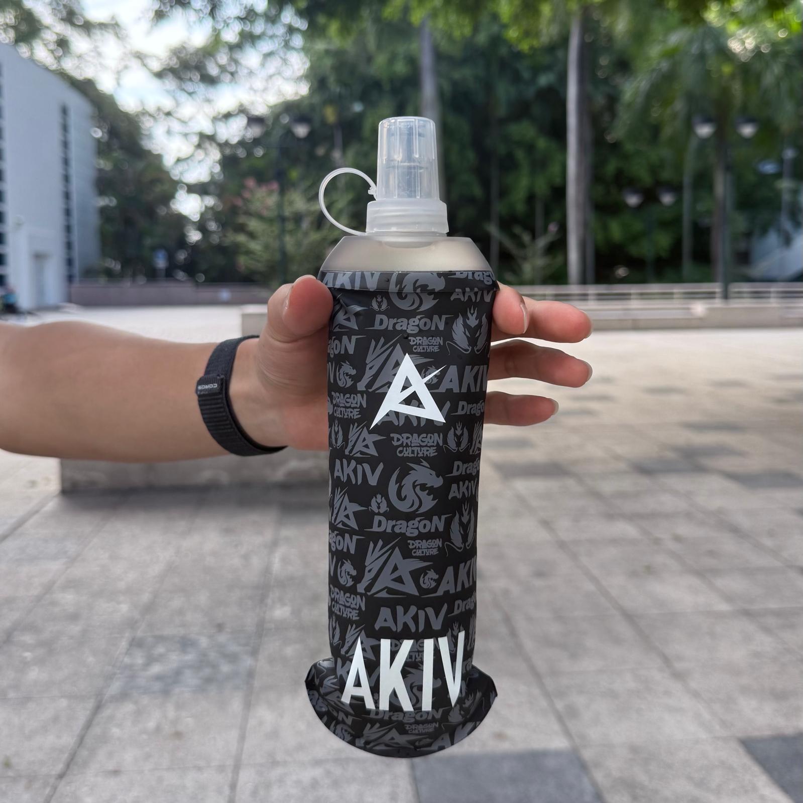 AKIV Soft Water Flask 500ml Dragon Culture Series | Foldable | Black
AKIV 軟水樽 500ml 龍之文化系列 | 扁身版 | 黑色