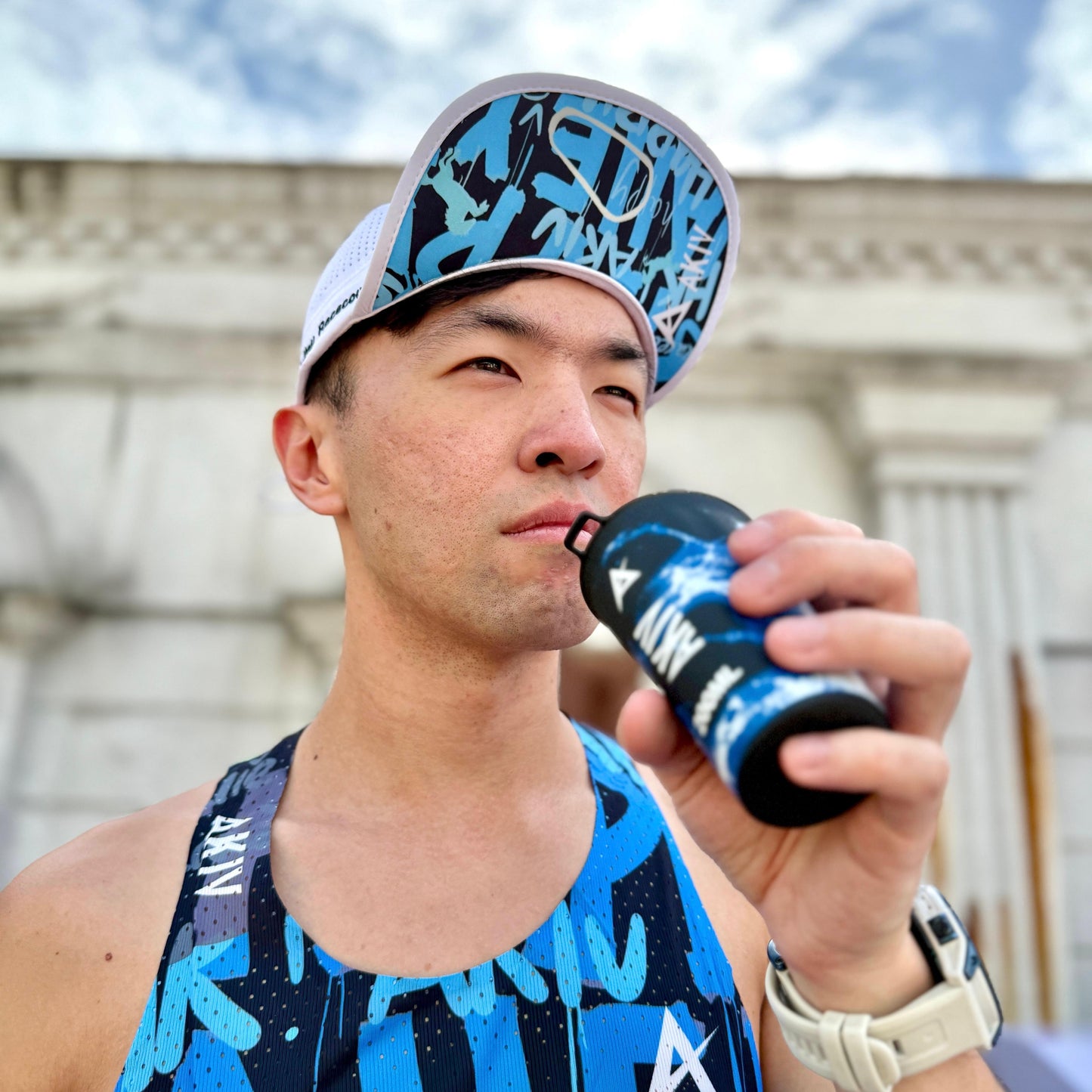 AKIV Soft Cup | 200ml | Lightning Blue
AKIV 軟水杯 | 200ml | 藍閃電