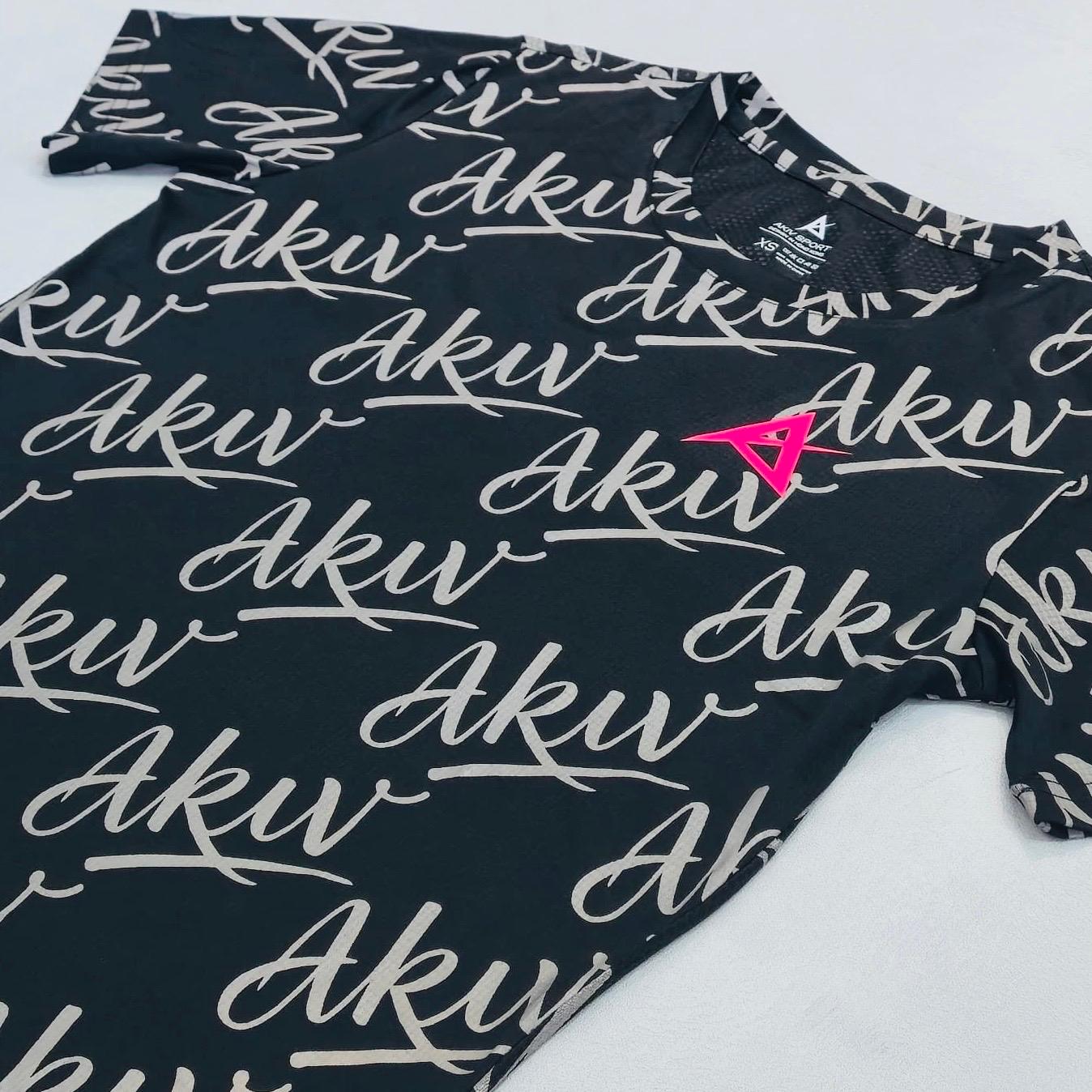 AKIV Spark Ultralight Training Reflective T-Shirt Unisex | Black
AKIV Spark 超輕訓練反光T恤男女款 | 黑色