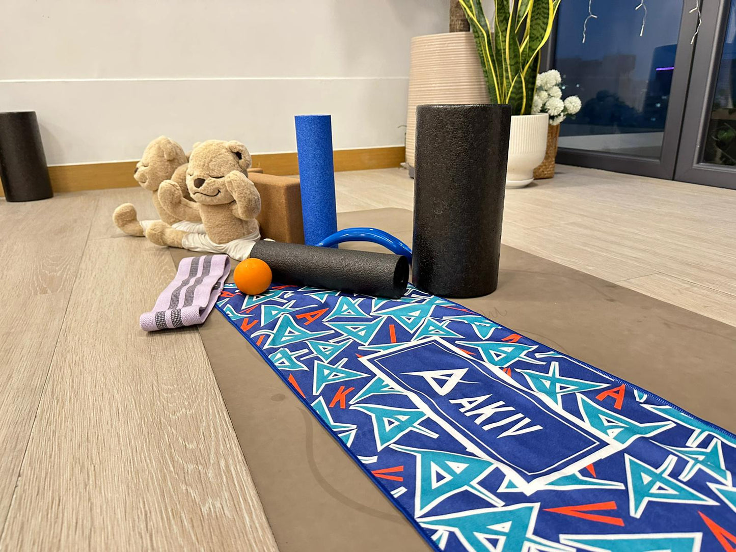 AKIV Running Towel