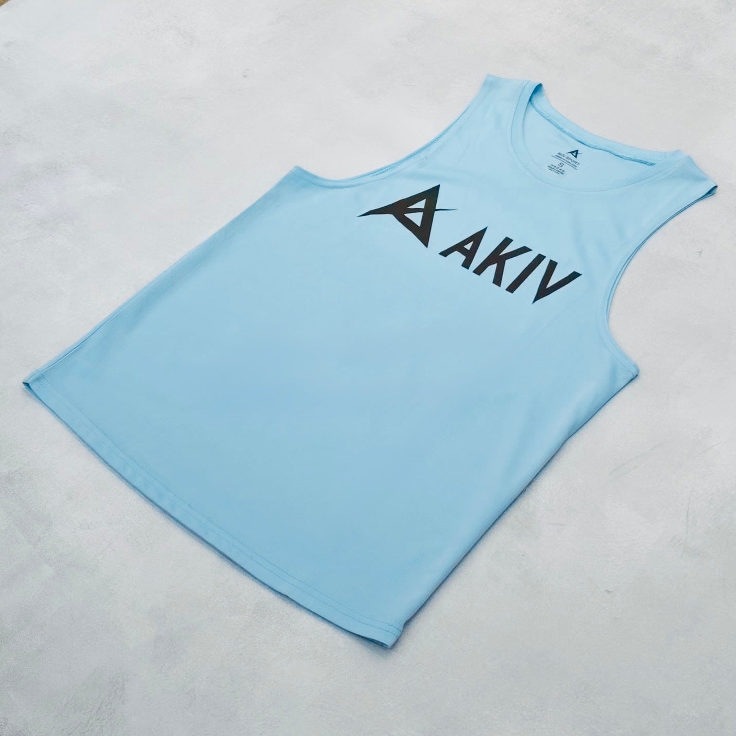 AKIV Ultralight Tank Top Unisex | Light Blue
AKIV 超輕訓練無袖背心男女款 | 淺藍色