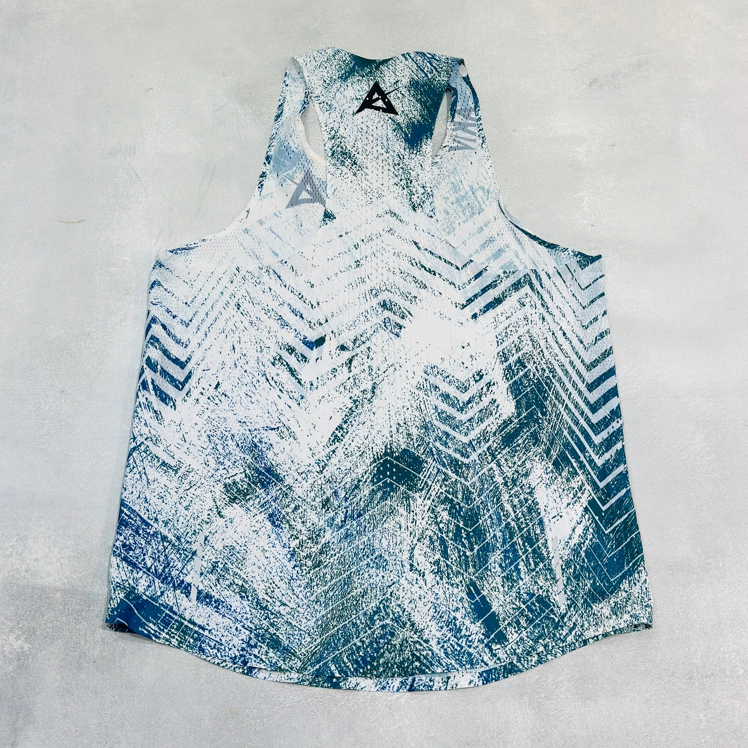 AKIV AeroPro Singlet Unisex | Aozora Mesh
AKIV 空力競速背心男女款 | 青空薄霧