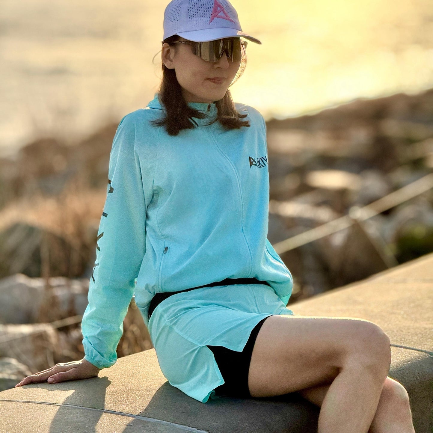 AKIV 2-in-1 Multi-Pocket Pro Running Shorts Unisex | Inner Tight | Lake Green
AKIV 2合1多功能專業跑步褲男女款 | 平腳內膽版 | 湖水綠