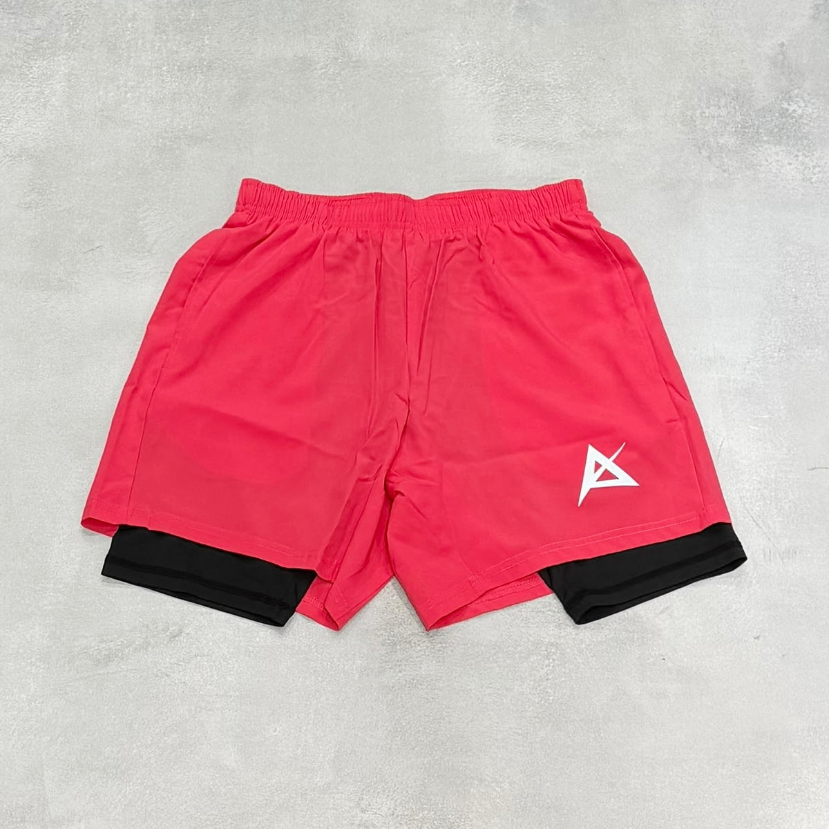 AKIV  2-in-1 Training Shorts Unisex | Flame Red
AKIV 二合一訓練短褲男女款 | 熾焰紅