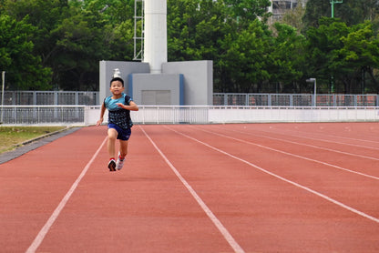 Pre-order:Deliver in 14-21 days | AKIV Ultralight Training T-Shirt Kids | Green