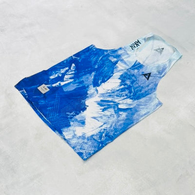 AKIV AeroPro Singlet Unisex | Arctic Flash
AKIV 空力競速背心男女款 | 極地閃流