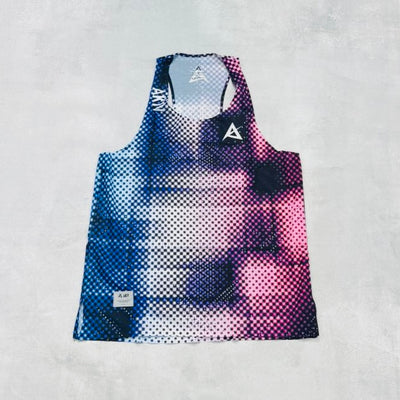AKIV AeroPro Singlet Unisex | Neon Pixel
AKIV 空力競速背心男女款 | 霓虹像素