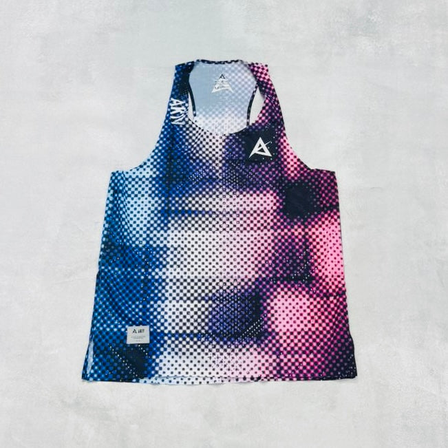 AKIV AeroPro Singlet Unisex | Neon Pixel
AKIV 空力競速背心男女款 | 霓虹像素