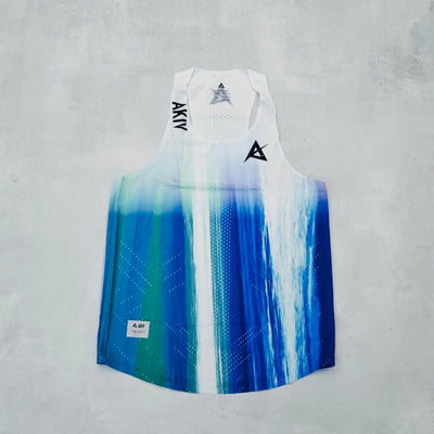 AKIV AeroPro Singlet Unisex | Blue Momentum
AKIV 空力競速背心男女款 | 藍綠軸心漸變