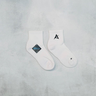 AKIV Mid-Cut Coolmax Running White Socks Unisex | Free Size | Black A Edition
AKIV 中筒Coolmax白色跑步襪男女款 | 均碼 | 黑色A版