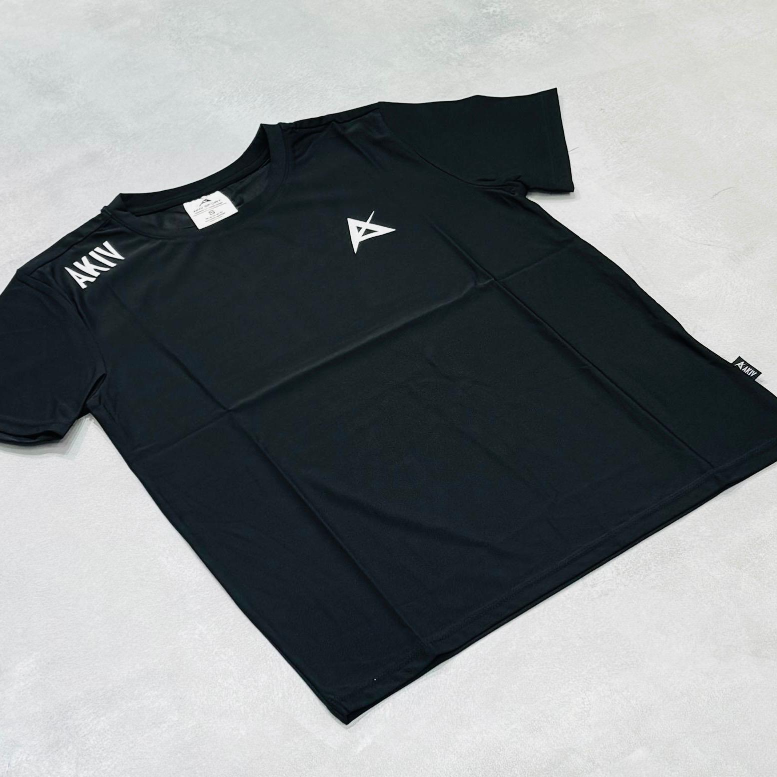 AKIV Chill Touch Quick Dry Tee | Black
AKIV 冰涼觸感跑步T恤 | 黑色