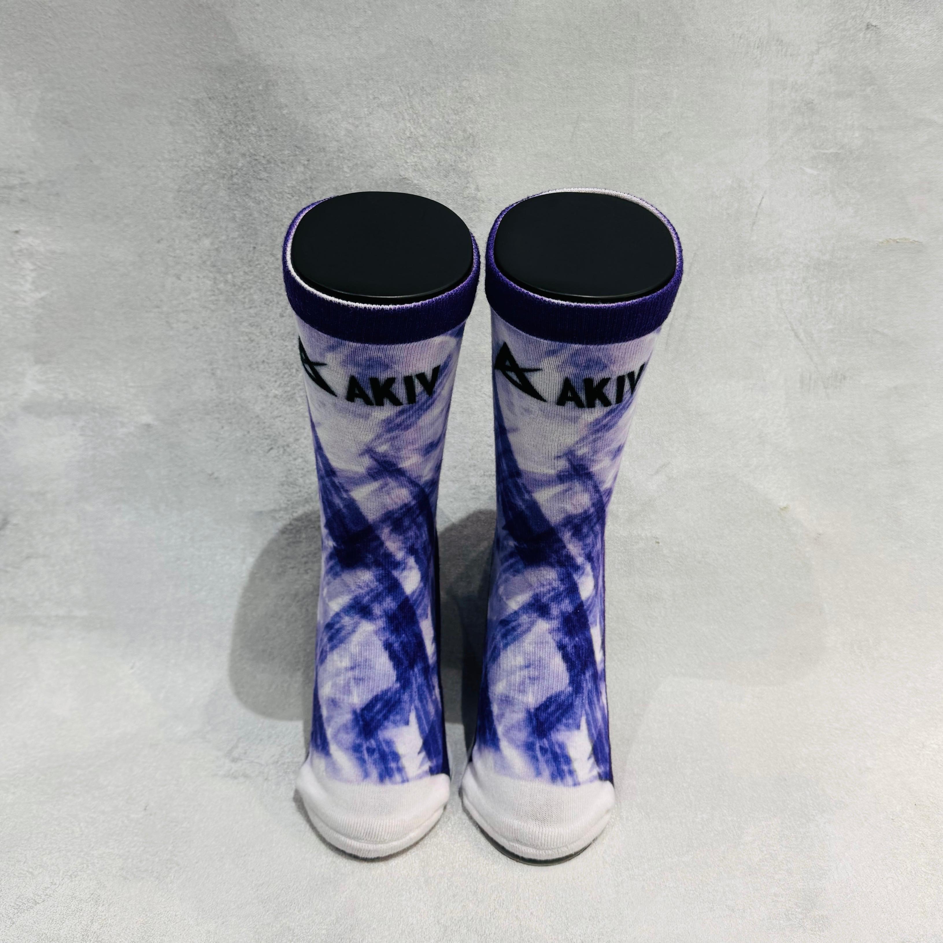 AKIV High-Cut Coolmax Light Cushion Running Socks Unisex | Free Size | Violet Motion
AKIV 高筒Coolmax輕氣墊跑步襪男女款 | 均碼 | 紫光域流線