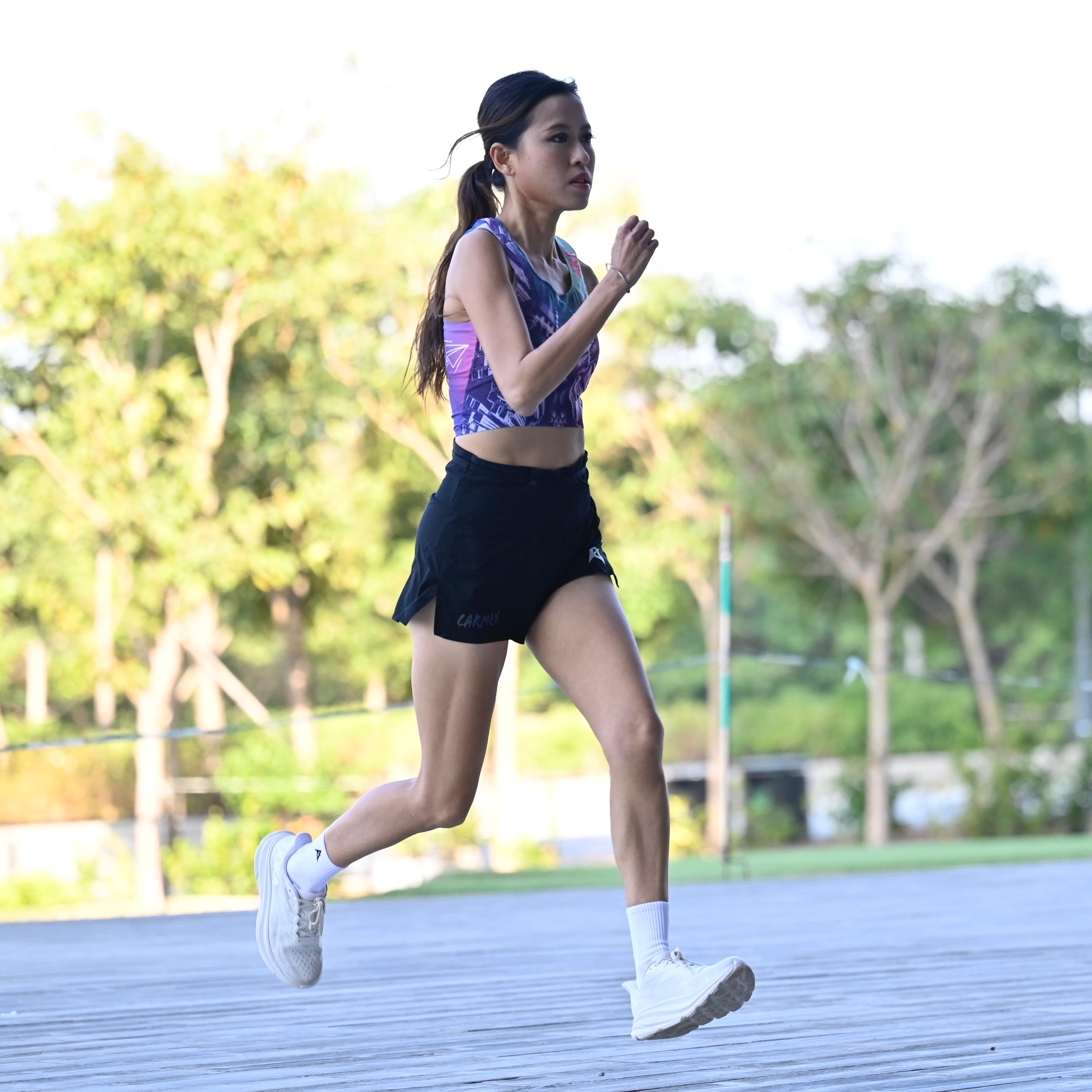 AKIV 多功能跑步褲女裝 | 三角內膽版 | 經典黑色