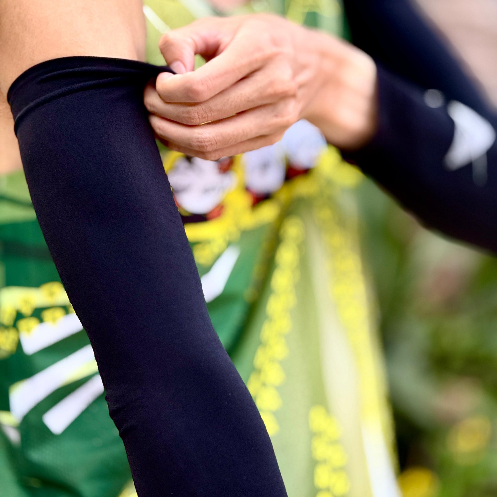 AKIV Lightweight Quick Dry Running Sleeves | Black
AKIV 輕盈快乾跑步手袖 | 黑色