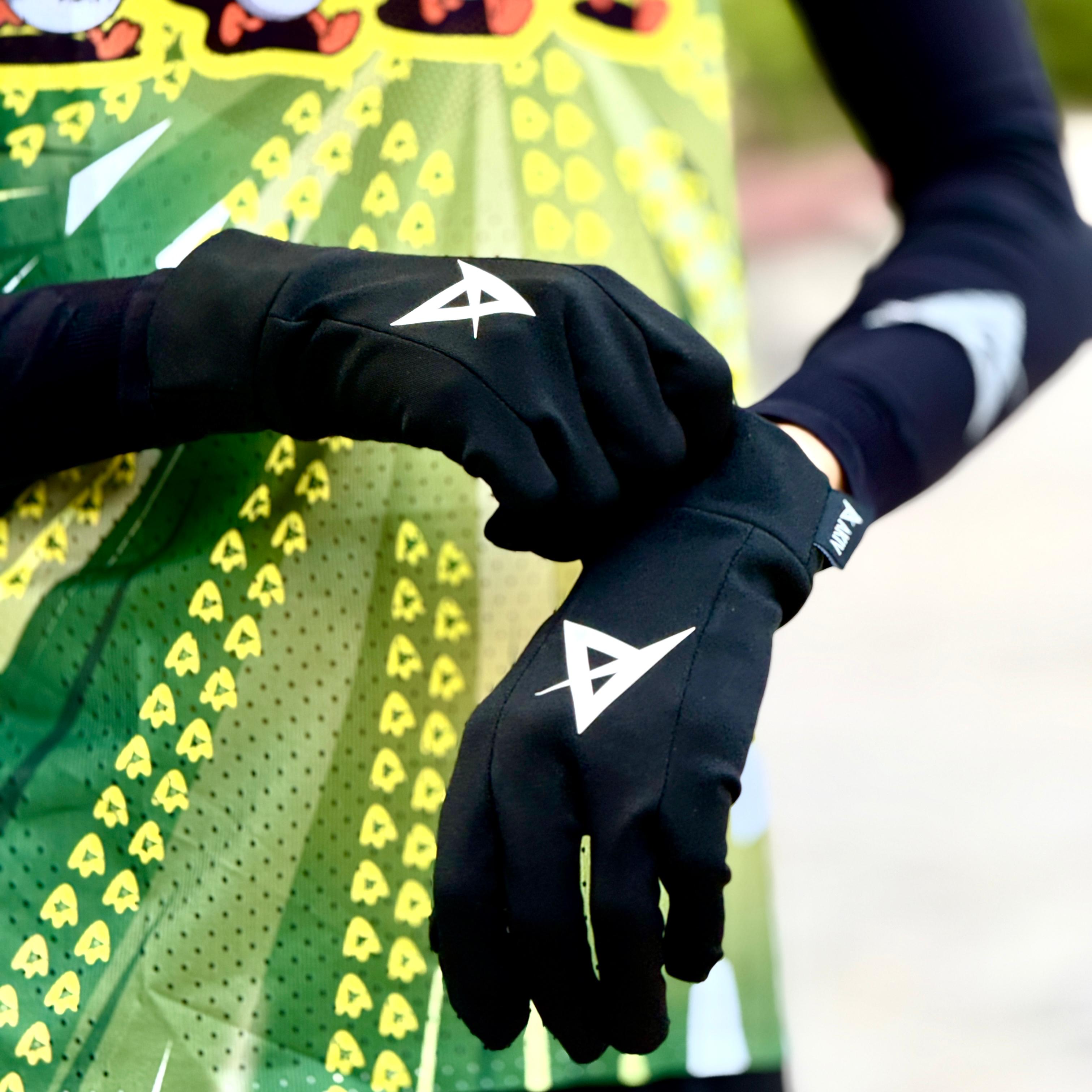 AKIV Touch Screen Quick-Dry Running Gloves | Black
AKIV 觸控螢幕快乾跑步手套 | 黑色